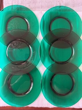 Set of 8 Green Glass Dinner Plates